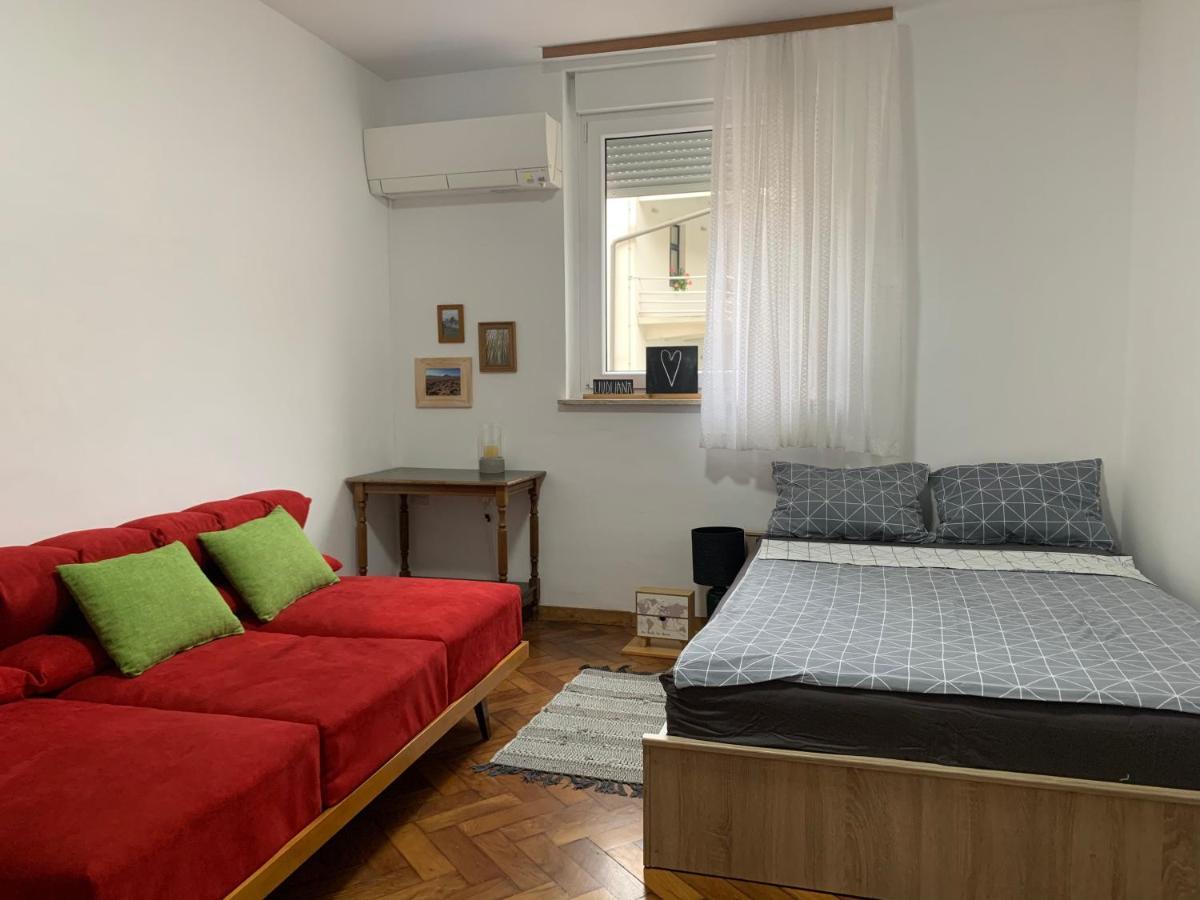 New Episode - Apartment With Private Parking Любляна Екстериор снимка