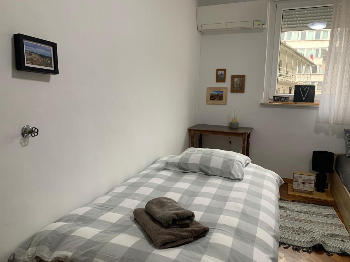 New Episode - Apartment With Private Parking Любляна Екстериор снимка